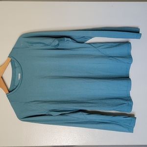 Columbia Green Titanuim Long Sleeve Lightweight Athletic Shirt